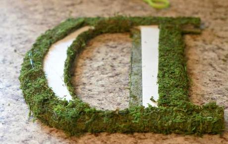 Letra decorativa forrada con musgo letras decorativas para bodas o bautizos cubiertas con hierba o musgo