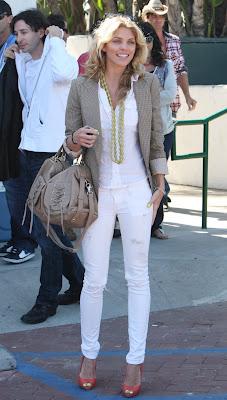 WHITE PANTS / PANTALONES BLANCOS