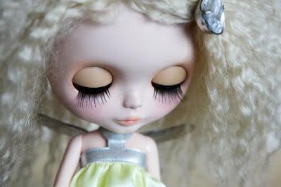 Pretty Things on Wednesday... Blythe Dolls!