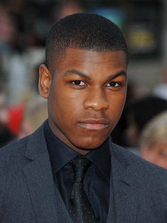 John Boyega protagonizará Creeping Zero