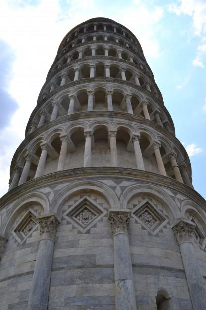 La famosa y bellísima Torre Inclinada de Pisa