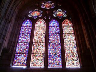 CATEDRALES Y CORTEINGLESES