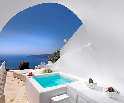 Tholos, un Resort Rustico en Santorini