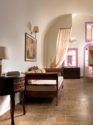 Tholos, un Resort Rustico en Santorini