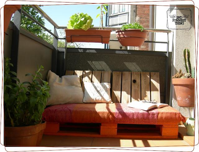 Idea: Ricón chillout con pallet / Chillout corner with pallet