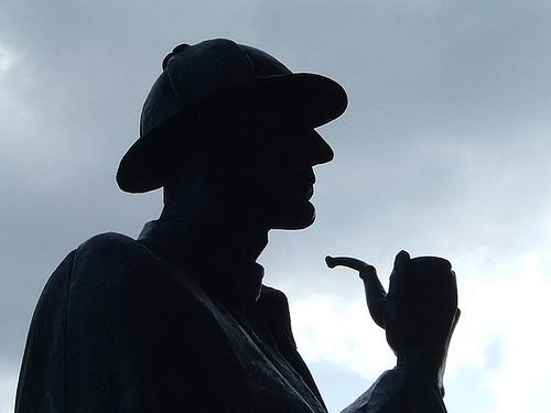 sherlock_holmes_statue1