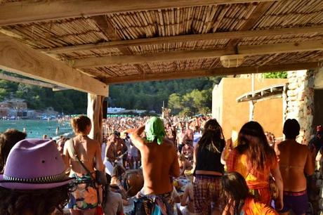 Atardecer en la cala de Benirrás (Ibiza)