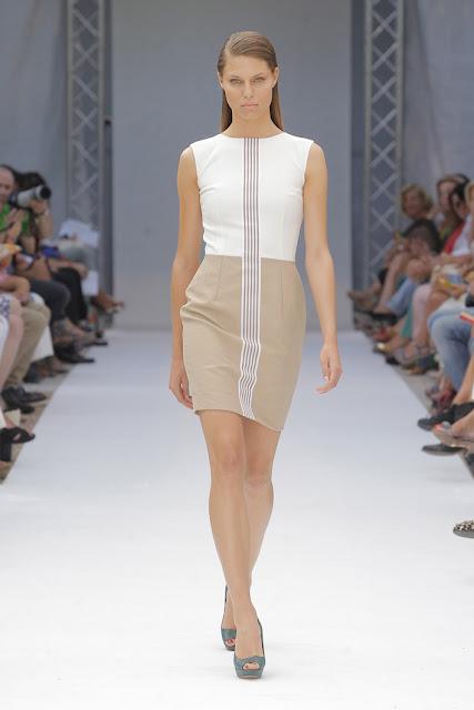 Mi selección, At First