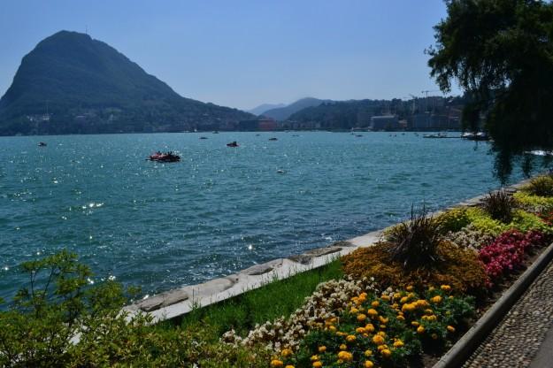 Hermoso lago y ciudad de Lugano