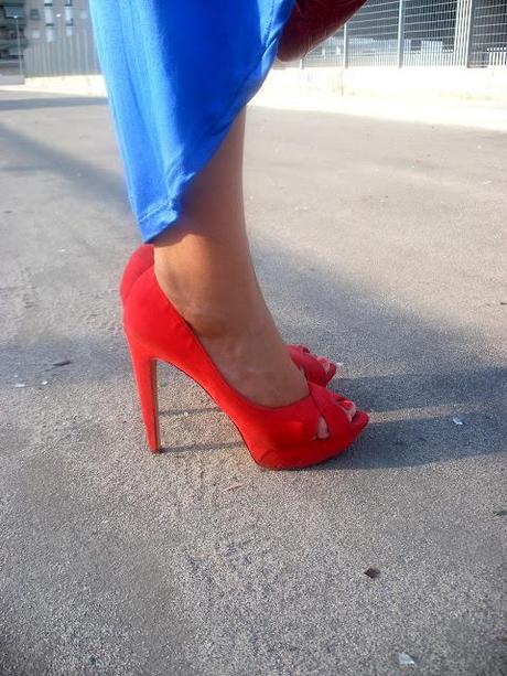 Tail hem dress