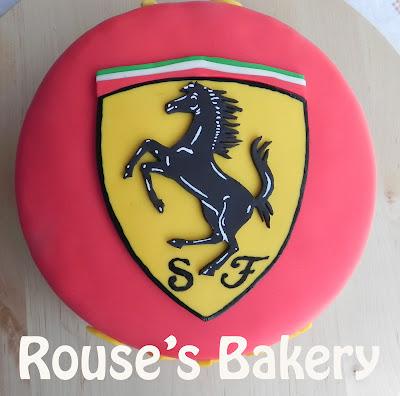 Tarta de cumpleaños de Ferrari!