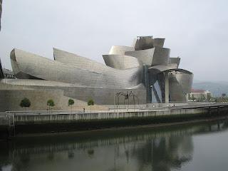 Quince años y modelos de gestión. El Museo Guggenheim de Bilbao