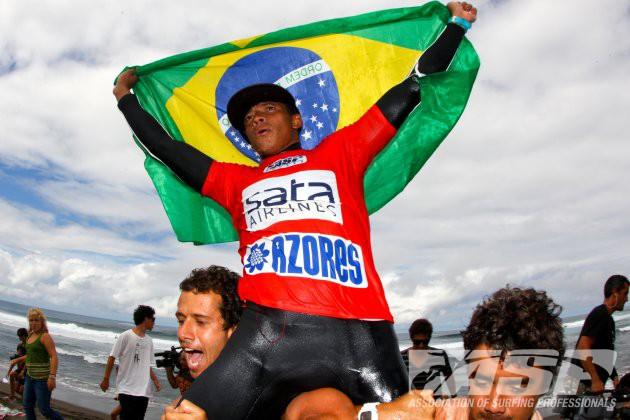 Messias Felix gana el Sata Azores Pro 2012