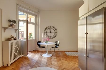 super casas suelo de roble espigado fotos adornos molduras techos estilo nórdico decoración estilo decoración moderno estilo decoración escandinavo electrodomesticos Gaggenau Liebherr decoración diseños de interiores cocinas diseño escandinavo diseño de interiores decoración y diseño de interiores decoración salones decoración salón decoración interiorismo decoración interiores decoración grandes ventanales decoración del hogar decoración de pisos grandes decoración de diseño cocinas modernas blancas cocinas de lujo casas modernas blog interiorismo blog decoración nórdica arquitectura moderna arquitectura del siglo xix alta decoración 