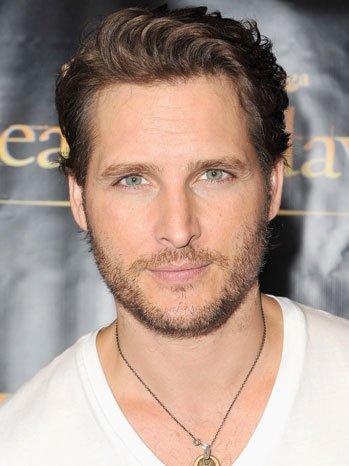 Peter Facinelli en Gallows Hill