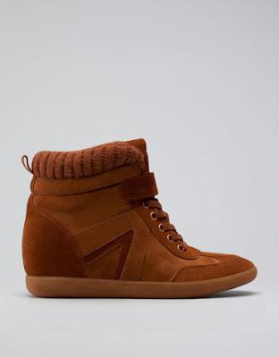 Otra adepta a las hi-tops con cuña