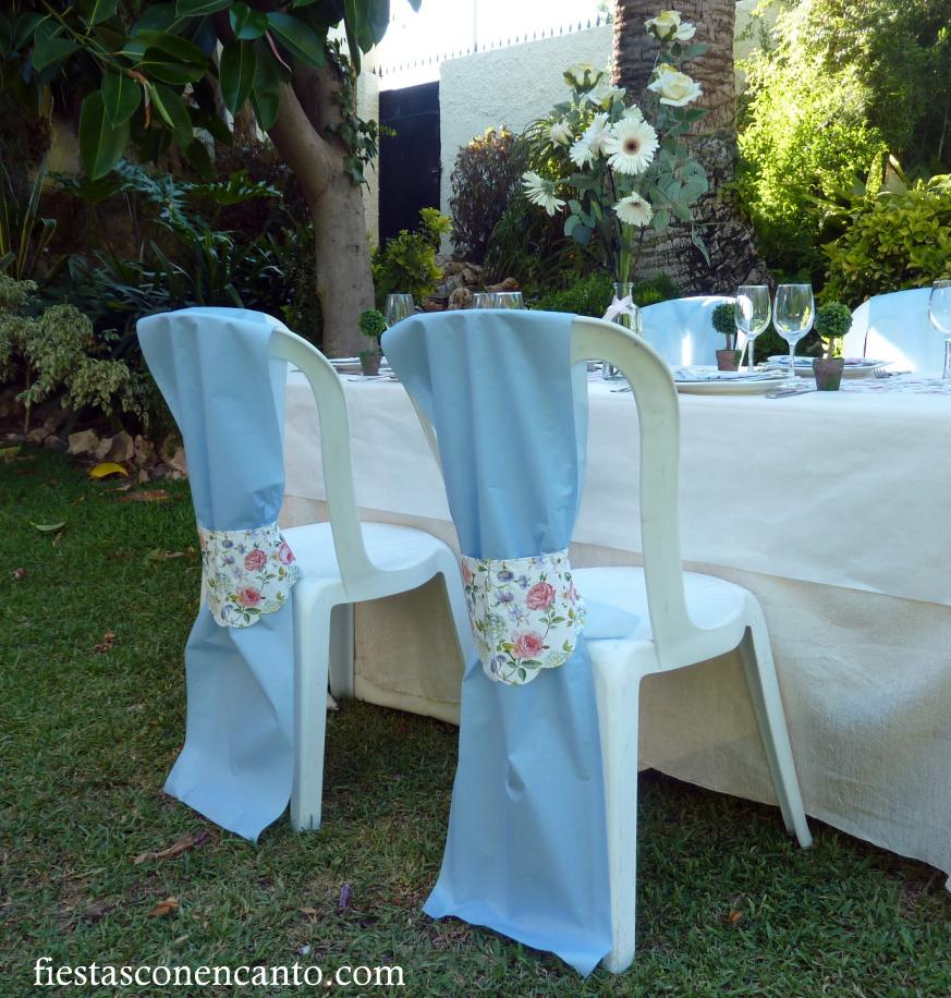 Mesa de comunión o bautizo en rosa y celeste