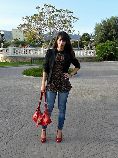 Must Have: Red Pumps 6375395357_074245890c_z