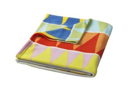 mantita ikea de colores