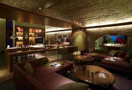 LAZLO IC EUROLAMP: ENTREVISTA A CARLOS LAZLO