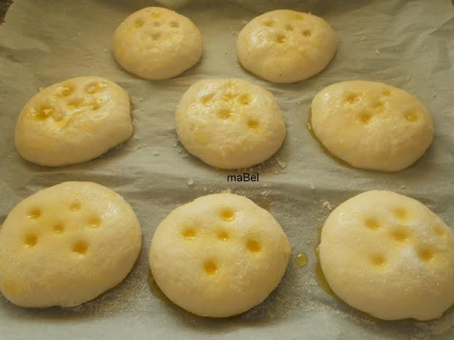 Salaillas y jallullas - saladillas - pan de aceite y sal