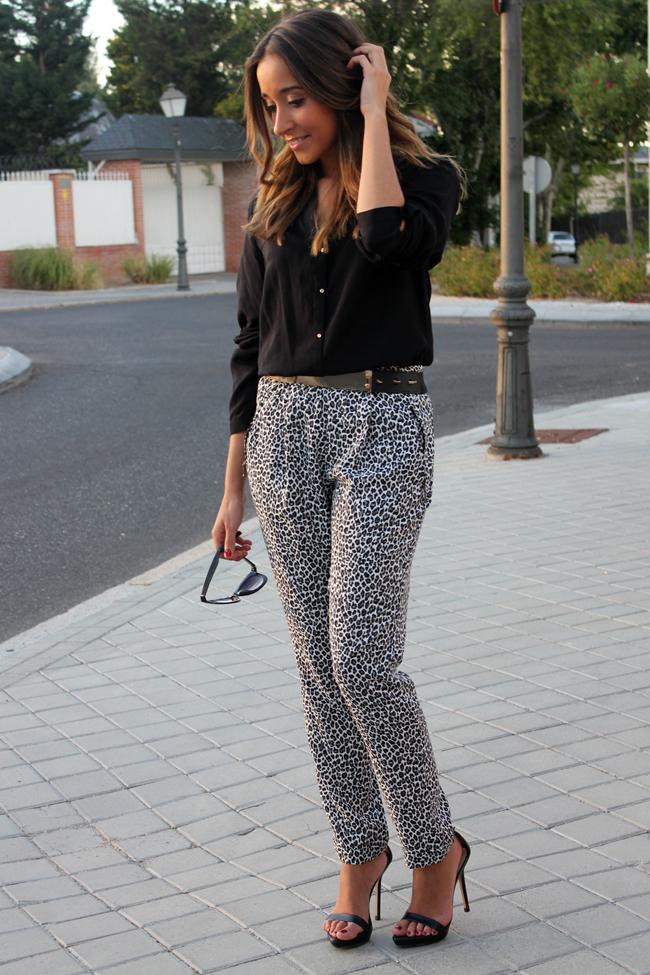 Print Animal & Spikes