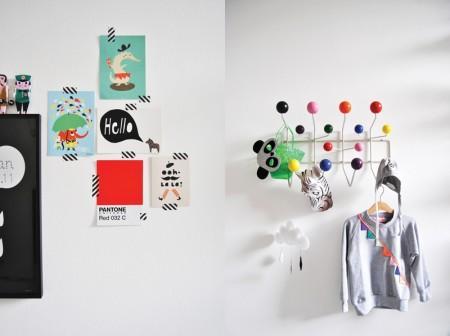 Quedamos en... la habitación de los peques sillas eames verde regalos nordicos Quedamos en... primeras marcas decoración infantil perchero bolas colores eames muebles de jadín mesas blancas con cajones kartell mesa con dos cajones Componibili de Kartell mecedora eames mantas y sábanas de The Modern Baby la Rocking Armchair en verde y el perchero Hang it all de los Eames juguetes nórdicos juguetes de madera de la marca sueca Brio juguetes clásicos suecos madera infantil diseño nordico habitaciones infantiles estilo nórdico habitaciones infantiles decoración habitación infantil nórdica habitación infantil neutral habitación infantil interiorismo habitación infantil blanco y negro grupo deco blogger estilo nórdico diseño interiores decorar casas decoración nórdica decoración interiores deco blogger casas estilo nórdico blog decoración blog deco blog de interiorismo