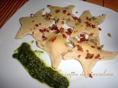 Estrellas de setas, queso y pipas