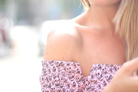 Off the shoulder Off the shoulder trend by bloggers