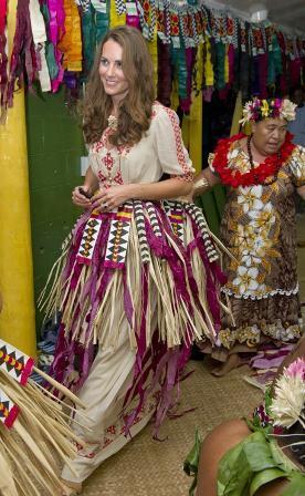 El baile de Kate y Guillermo en Tuvalu