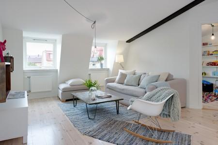 texturas decoración suelo de madera sin tratar silla eames mecedor blanco muebles de diseño nórdicos inspiración nórdica estilo sueco decoración estilo nórdico diseño nórdico diseño de interiores decoración nórdica decoración en blanco decoración de interiores decoración con textiles deco blogger blog interiorismo blog interiores blog estilo nórdico blog decoración nórdica blog deco accesorios para el hogar estilo nórdico 