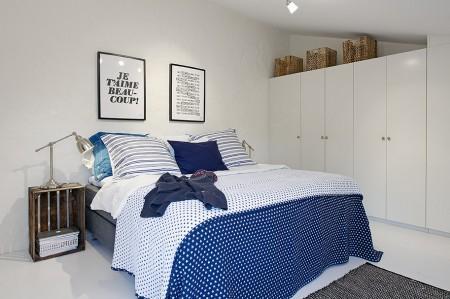 texturas decoración suelo de madera sin tratar silla eames mecedor blanco muebles de diseño nórdicos inspiración nórdica estilo sueco decoración estilo nórdico diseño nórdico diseño de interiores decoración nórdica decoración en blanco decoración de interiores decoración con textiles deco blogger blog interiorismo blog interiores blog estilo nórdico blog decoración nórdica blog deco accesorios para el hogar estilo nórdico 