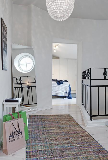 texturas decoración suelo de madera sin tratar silla eames mecedor blanco muebles de diseño nórdicos inspiración nórdica estilo sueco decoración estilo nórdico diseño nórdico diseño de interiores decoración nórdica decoración en blanco decoración de interiores decoración con textiles deco blogger blog interiorismo blog interiores blog estilo nórdico blog decoración nórdica blog deco accesorios para el hogar estilo nórdico 