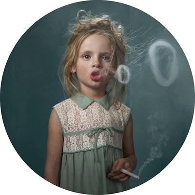 Los niños fumadores de Frieke Janssens