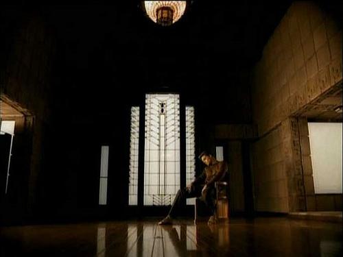 Ennis House - Ricky Martin video