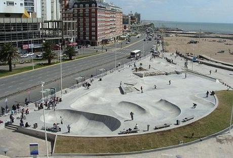 ESPACIO PUBLICO SOLO PARA PATINETAS