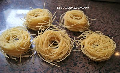 CAPELLINI CON POLLO EN SALSA DE CHAMPIÑONES