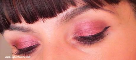 Ojos de labial...adaptado a la calle