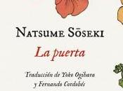 Libros sobre mesa: puerta, Natsume Soseki