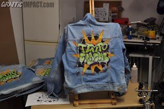 Chaquetas tejanas aerografiadas estilo graffiti para Tempo Cracks