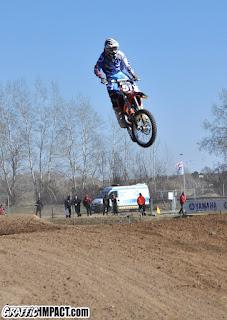 personalización de casco para el piloto Sergio Castro #51