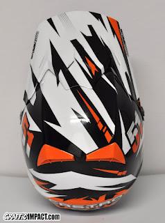 personalización de casco para el piloto Sergio Castro #51