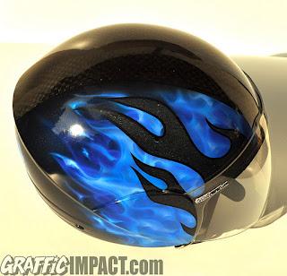 Estás buscando donde aerografiar un casco en Barcelona?