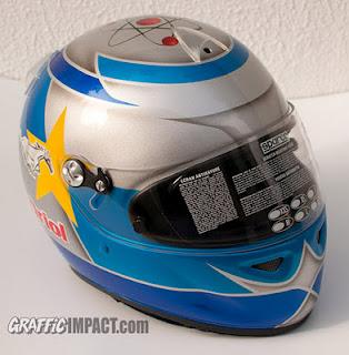 Estás buscando donde aerografiar un casco en Barcelona?