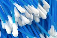 Tapón de cera o cerumen es la principal causa de sordera Tapón de cera o cerumen es la principal causa de sordera