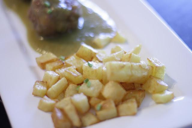 ALBÓNDIGAS EN SALSA