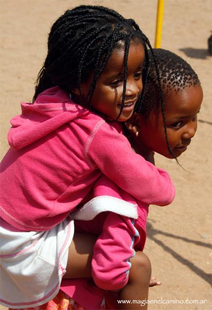 juegosenbotswana Primeras sonrisas africanas