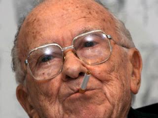 Murió Santiago Carrillo.