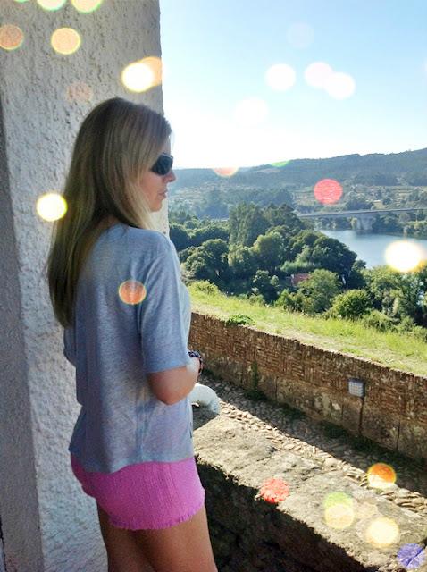 Fucsia & Grey outfit