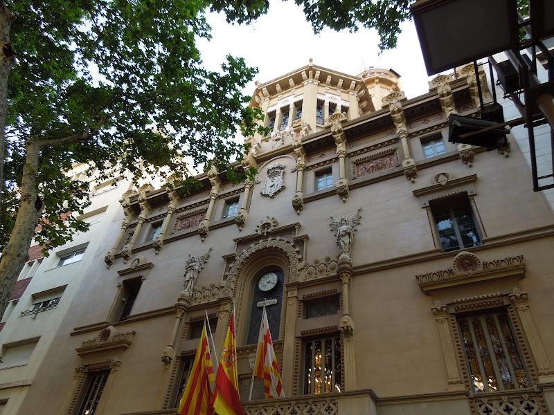 BARCELONA: Real Academia de Ciencias y Artes